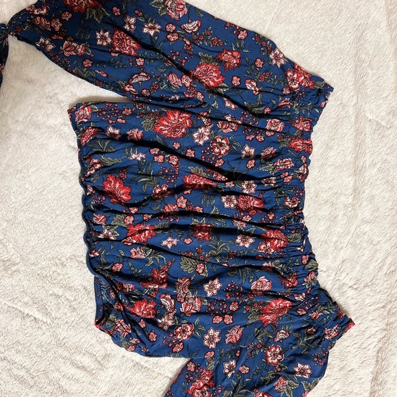 Shirts - Picture 1 of 7